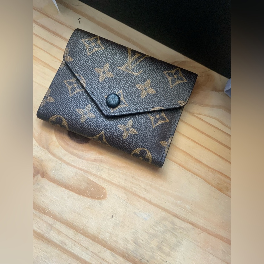 Louis Vuitton Black Leather Wallet